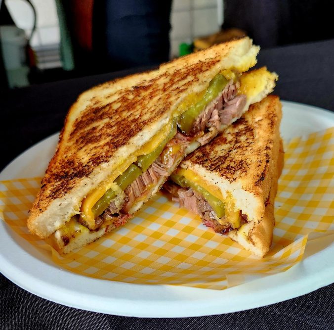 Smokin Oak BBQ Sandwich